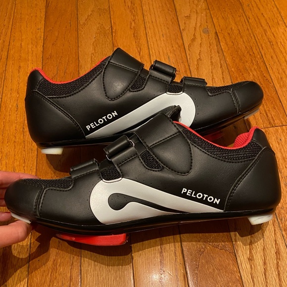 Peloton cycling shoes - Gently used excellent condition - Picture 3 of 6
